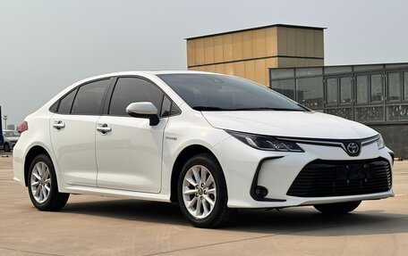 Toyota Corolla, 2022 год, 1 900 000 рублей, 3 фотография