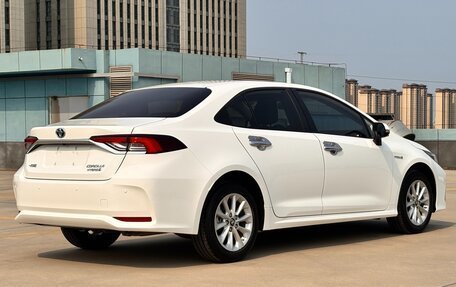 Toyota Corolla, 2022 год, 1 900 000 рублей, 7 фотография