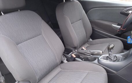 Opel Astra J, 2011 год, 595 000 рублей, 17 фотография