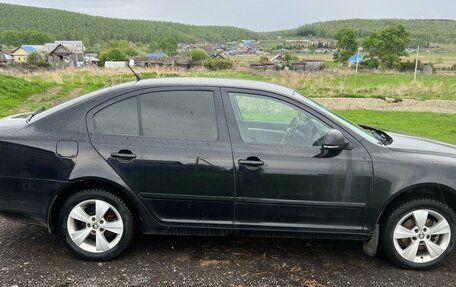 Skoda Octavia, 2010 год, 899 000 рублей, 2 фотография