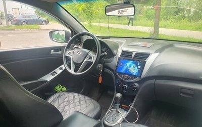 Hyundai Solaris II рестайлинг, 2014 год, 750 000 рублей, 1 фотография