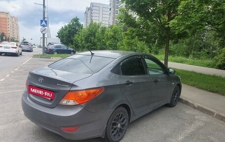 Hyundai Solaris II рестайлинг, 2014 год, 750 000 рублей, 2 фотография