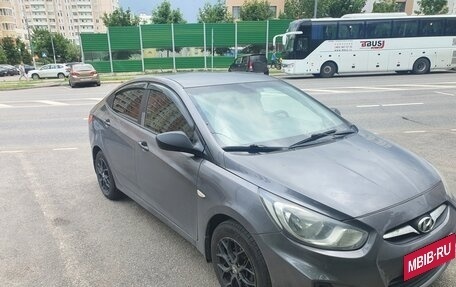 Hyundai Solaris II рестайлинг, 2014 год, 750 000 рублей, 3 фотография