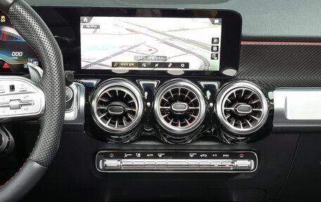 Mercedes-Benz GLB AMG, 2022 год, 4 600 000 рублей, 11 фотография