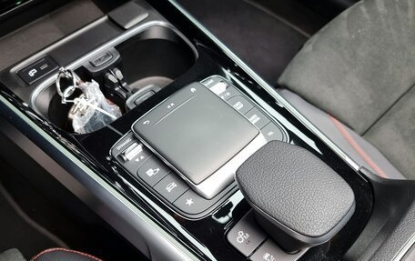 Mercedes-Benz GLB AMG, 2022 год, 4 600 000 рублей, 14 фотография
