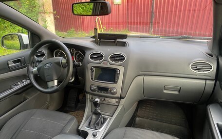 Ford Focus II рестайлинг, 2010 год, 715 000 рублей, 6 фотография