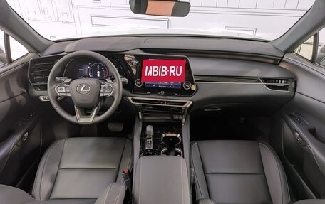 Lexus RX IV рестайлинг, 2025 год, 7 500 000 рублей, 4 фотография
