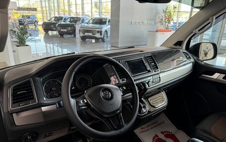 Volkswagen Multivan T6 рестайлинг, 2019 год, 5 349 000 рублей, 10 фотография