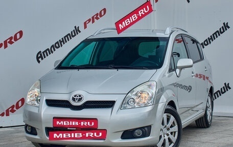 Toyota Corolla Verso I, 2008 год, 925 000 рублей, 1 фотография