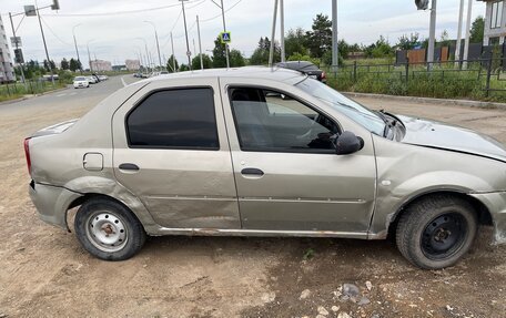 Renault Logan I, 2010 год, 160 000 рублей, 2 фотография