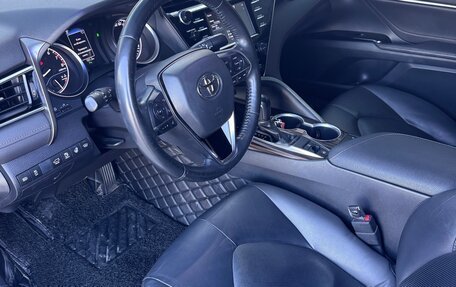 Toyota Camry, 2019 год, 2 700 000 рублей, 10 фотография