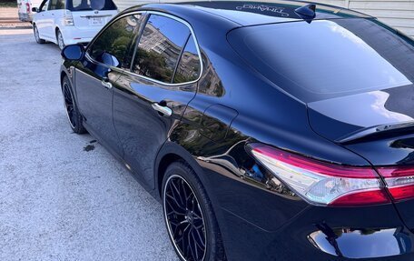 Toyota Camry, 2019 год, 2 700 000 рублей, 9 фотография