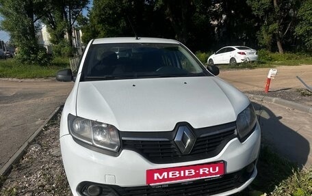 Renault Logan II, 2018 год, 490 000 рублей, 7 фотография