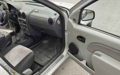 Renault Logan I, 2007 год, 380 000 рублей, 13 фотография