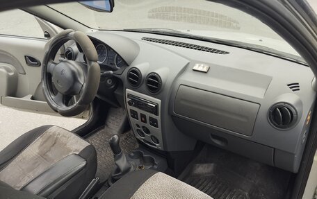 Renault Logan I, 2007 год, 380 000 рублей, 17 фотография