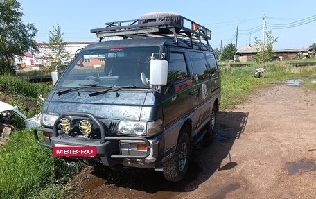 Mitsubishi Delica III, 1993 год, 450 000 рублей, 2 фотография