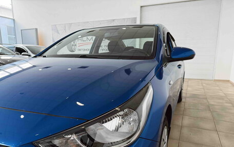 Hyundai Solaris II рестайлинг, 2019 год, 1 300 000 рублей, 25 фотография