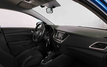 Hyundai Solaris II рестайлинг, 2019 год, 1 300 000 рублей, 33 фотография