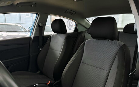 Hyundai Solaris II рестайлинг, 2019 год, 1 300 000 рублей, 39 фотография