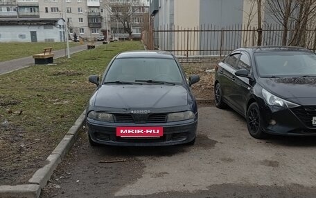 Mitsubishi Carisma I, 2002 год, 150 000 рублей, 10 фотография