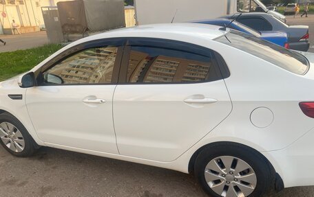 KIA Rio III рестайлинг, 2013 год, 1 100 000 рублей, 3 фотография