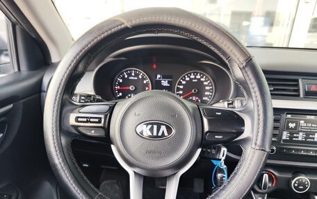 KIA Rio IV, 2018 год, 1 299 000 рублей, 11 фотография