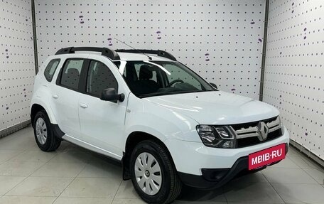 Renault Duster I рестайлинг, 2020 год, 1 590 000 рублей, 2 фотография