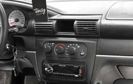 Dodge Stratus II, 2002 год, 215 000 рублей, 7 фотография