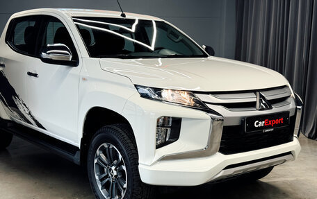Mitsubishi L200 IV рестайлинг, 2023 год, 4 100 000 рублей, 5 фотография