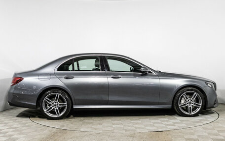 Mercedes-Benz E-Класс, 2018 год, 2 889 898 рублей, 4 фотография