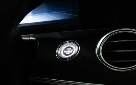 Mercedes-Benz E-Класс, 2018 год, 2 889 898 рублей, 18 фотография