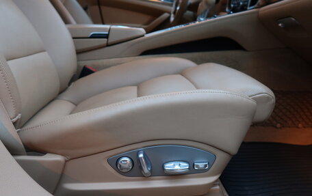 Porsche Panamera II рестайлинг, 2013 год, 3 600 000 рублей, 27 фотография
