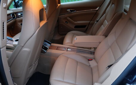 Porsche Panamera II рестайлинг, 2013 год, 3 600 000 рублей, 32 фотография