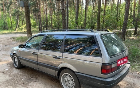 Volkswagen Passat B3, 1993 год, 235 000 рублей, 3 фотография
