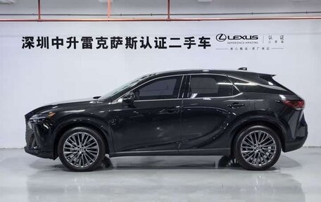 Lexus RX IV рестайлинг, 2023 год, 6 500 000 рублей, 3 фотография