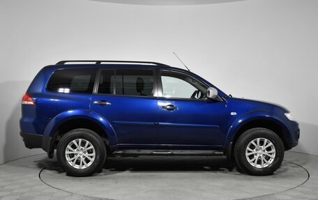 Mitsubishi Pajero Sport II рестайлинг, 2015 год, 2 090 000 рублей, 4 фотография