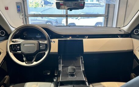 Land Rover Range Rover Evoque II, 2025 год, 5 990 000 рублей, 13 фотография