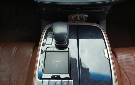 Lexus LS IV, 2018 год, 4 900 000 рублей, 23 фотография