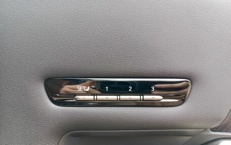 Lexus LS IV, 2018 год, 4 900 000 рублей, 26 фотография