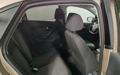 Volkswagen Polo VI (EU Market), 2016 год, 870 000 рублей, 21 фотография