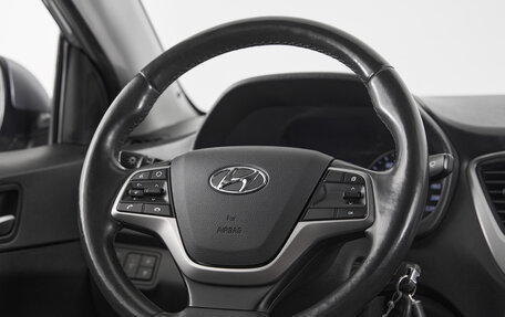 Hyundai Solaris II рестайлинг, 2017 год, 1 060 000 рублей, 10 фотография