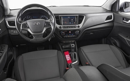 Hyundai Solaris II рестайлинг, 2017 год, 1 060 000 рублей, 7 фотография