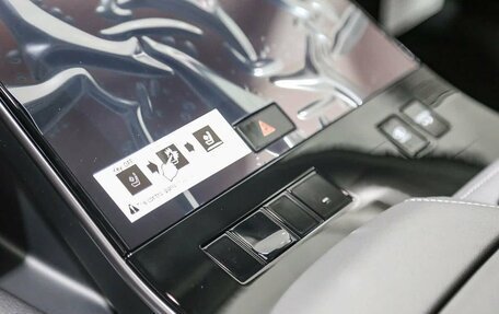 Infiniti QX80, 2025 год, 16 820 000 рублей, 14 фотография