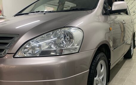 Toyota Ipsum II, 2003 год, 770 000 рублей, 7 фотография
