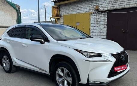 Lexus NX I, 2014 год, 2 500 000 рублей, 4 фотография