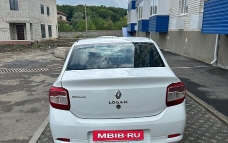 Renault Logan II, 2018 год, 390 000 рублей, 5 фотография