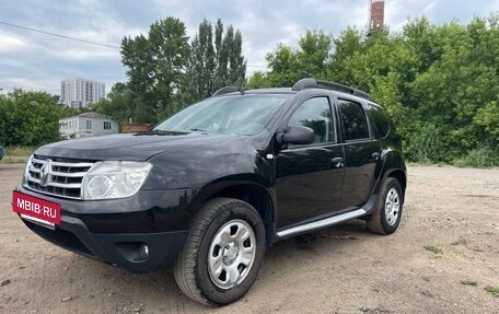 Renault Duster I рестайлинг, 2013 год, 900 000 рублей, 3 фотография