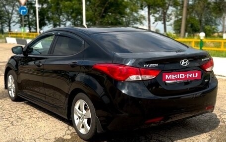 Hyundai Elantra V, 2013 год, 890 000 рублей, 3 фотография