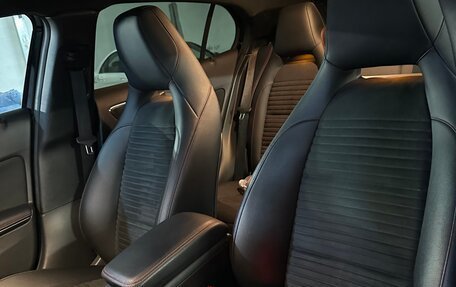 Mercedes-Benz GLA, 2019 год, 2 750 000 рублей, 7 фотография