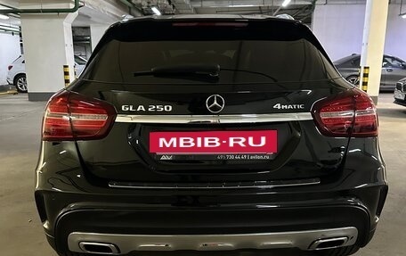 Mercedes-Benz GLA, 2019 год, 2 750 000 рублей, 2 фотография